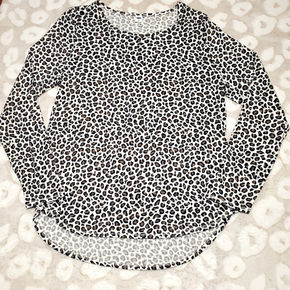 Old Navy Knit Long Sleeve Shirt